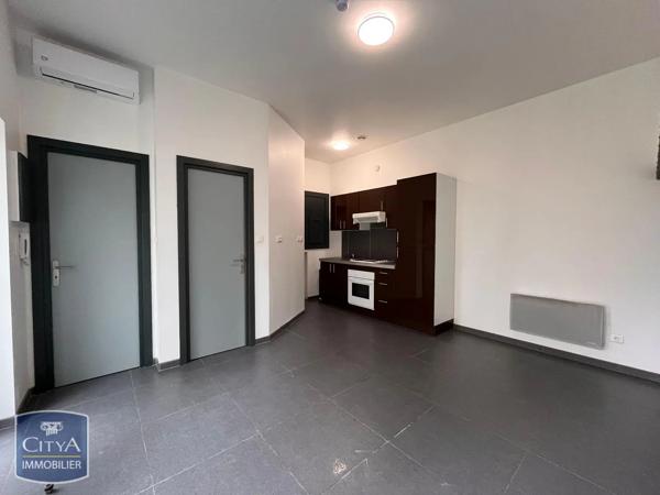Appartement à louer 1 pièce 28.02m² Maubeuge (59600)