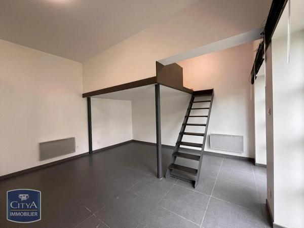 Appartement à louer 1 pièce 28.02m² Maubeuge (59600)