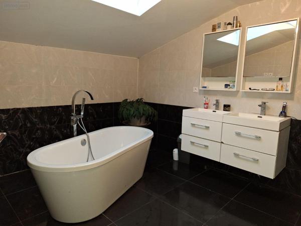 Maison de ville à vendre à Ernée en Mayenne (53500), ref : 53077-15