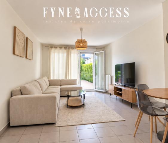 PORTES DE LYON - GARAGE - APPARTEMENT T3 - TERRASSE - JARDIN - RÉSIDENCE MODERNE ET SECURISEE - TRAMWAY - BUS - MÉTRO - GARE - A6 - A7 - ROCADE EST , Venissieux