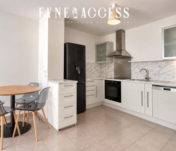 PORTES DE LYON - GARAGE - APPARTEMENT T3 - TERRASSE - JARDIN - RÉSIDENCE MODERNE ET SECURISEE - TRAMWAY - BUS - MÉTRO - GARE - A6 - A7 - ROCADE EST , Venissieux
