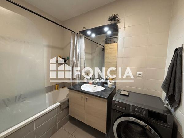 Location Appartement 2 pièces 46.32 m² - 13 RUE MICHEL FELIZAT Lyon 69007