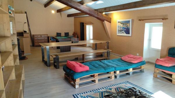 Maison Meyrargues 304.47 m2