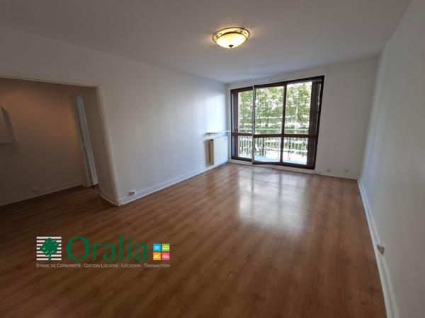 Appartement · Location Paris (75015) 3 pièces · 74m²