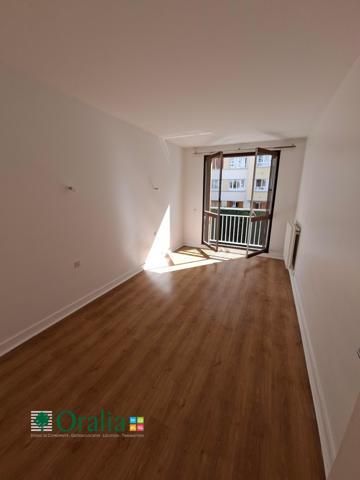Appartement · Location Paris (75015) 3 pièces · 74m²