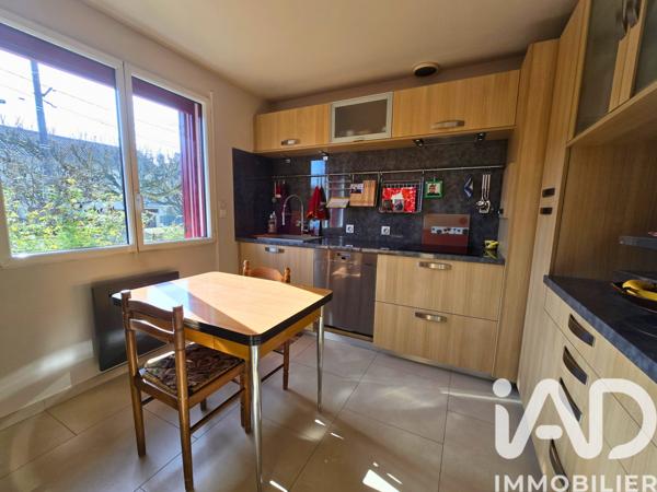 Maison à vendre 6 pièces 131 m² Paray-Vieille-Poste