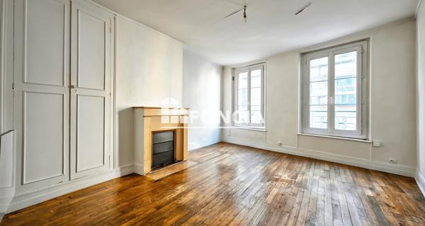 À vendre Studio 30.25 m² - Saint-germain-en-laye 78100