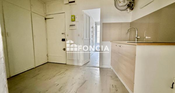 À vendre Studio 30.25 m² - Saint-germain-en-laye 78100