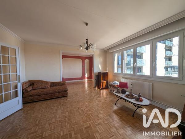 Appartement à vendre 4 pièces 97,9 m² Le Mans