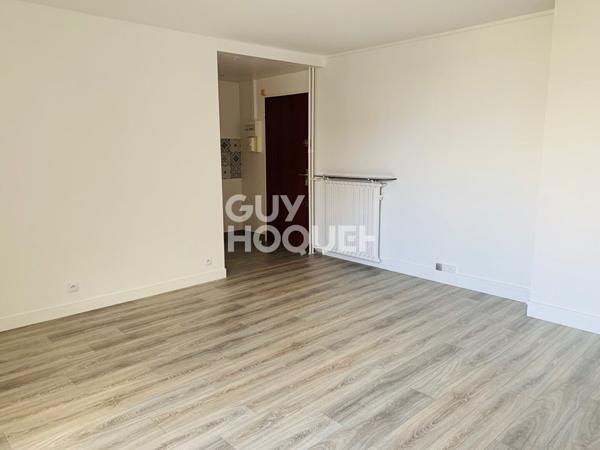 BOIS COLOMBES CENTRE/ STUDIO de 30.50 m²