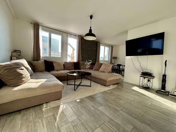 Appartement Carrieres Sous Poissy 5 pièce(s) 89 m2 244 000 € **  - Référence  8998