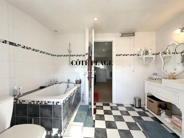 Saint-Palais-sur-Mer (17420) Maison familiale avec piscine à 2 km de la plage - Quartier calme proche commodités - PRIX DE VENTE 434.600€