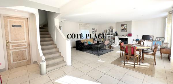 Saint-Palais-sur-Mer (17420) Maison familiale avec piscine à 2 km de la plage - Quartier calme proche commodités - PRIX DE VENTE 434.600€