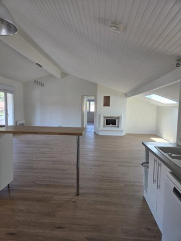 Appartement T5 avec terrasse et jardinet SAINT ORENS DE GAMEVILLE (31)