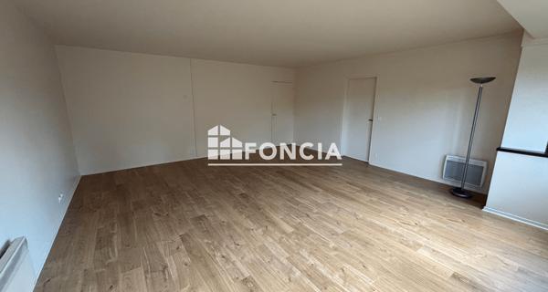 Location Appartement 3 pièces 98.72 m² - Bourg-la-reine 92340
