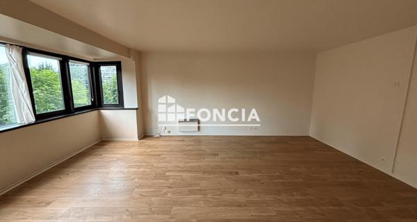 Location Appartement 3 pièces 98.72 m² - Bourg-la-reine 92340