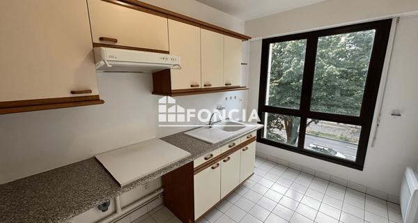 Location Appartement 3 pièces 98.72 m² - Bourg-la-reine 92340