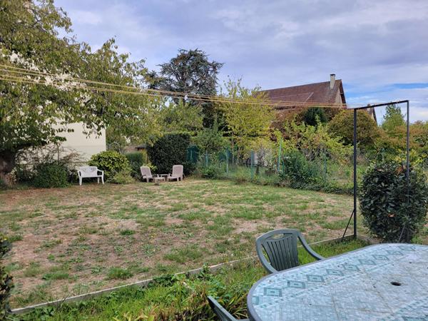 Charmante maison 4 pièces à vendre à Fontenay-le-Fleury, secteur calme