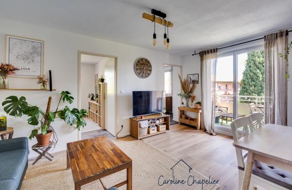 T3, 2 chambres, terrasse, climatisation, 2 places de parking