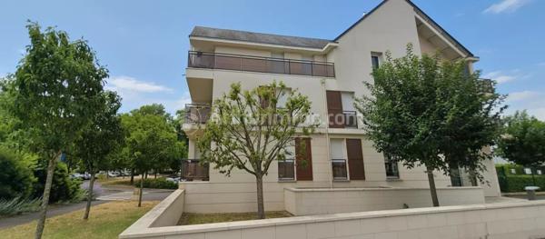 Vente                                                      Appartement
                        
                     3 pièces                      62 m2                     à Saint-Avertin