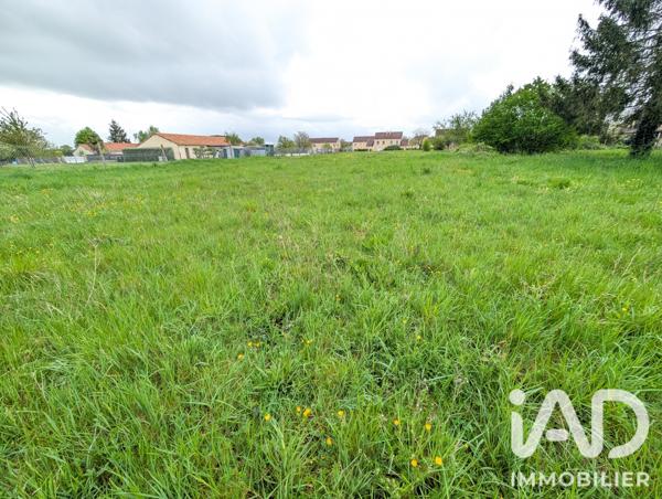 Terrain à vendre 4 024 m² Lussac-les-Châteaux