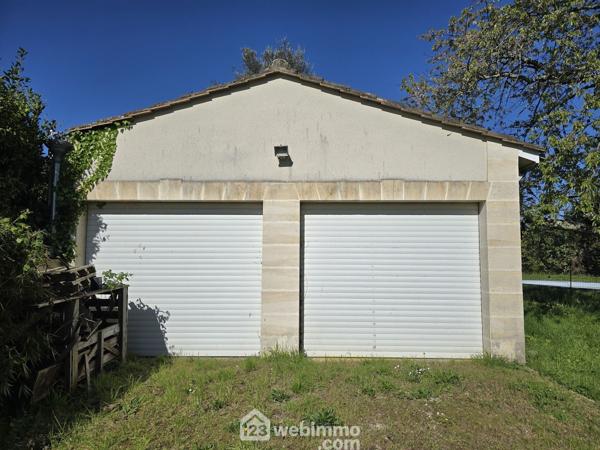 Demeure 331 m² à Bordeaux 33000
