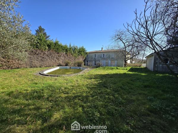 Demeure 331 m² à Bordeaux 33000