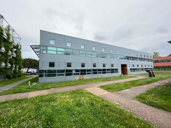 Bureaux à VENDRE