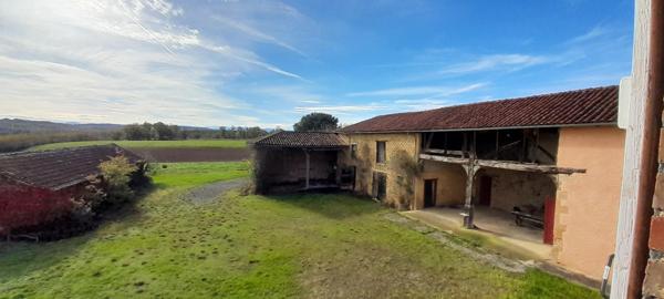Ancien ferme avec vue imprenable sur les Pyrénées