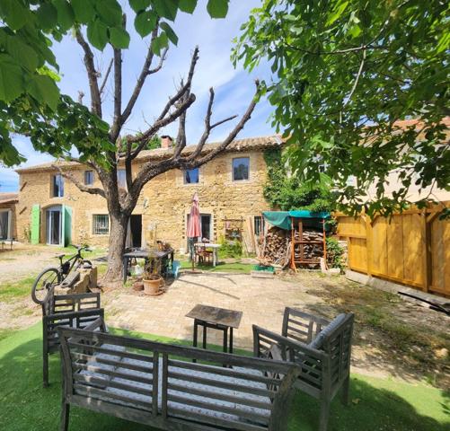 Vente / Maison en pierre à Sérignan-du-Comtat (84830)