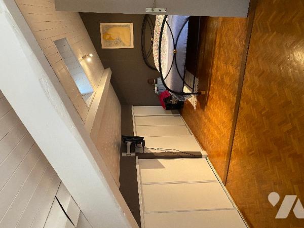 Agréable appartement situé au calme et proche de toutes commodités côté dans le coeur de BOUTHEON.