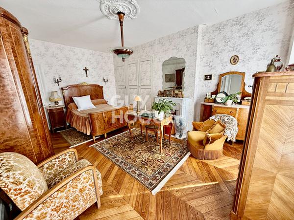 CLERMONT-FERRAND - Appartement de caractère T4 de 85 m²