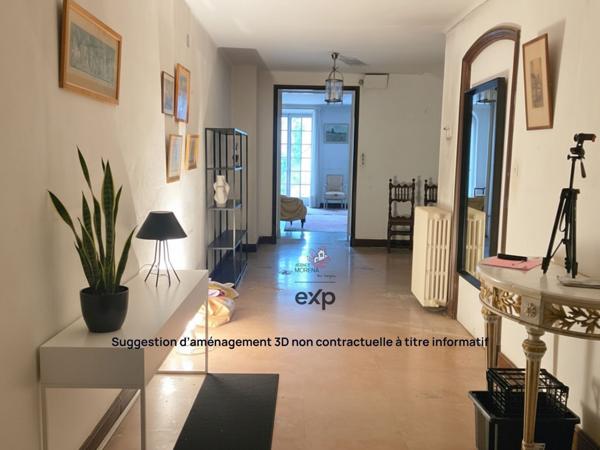 Grande maison de village 388 m² avec jardin – Centre Solliès-Pont