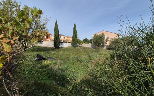 Terrain à vendre    Pont-Saint-Esprit