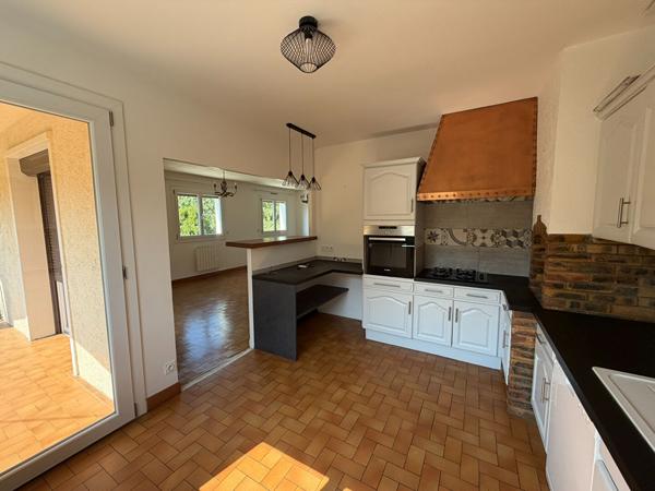 CARCASSONNE quartier Domairon - Maison type 7 jardin et garage - 140m² surface habitable