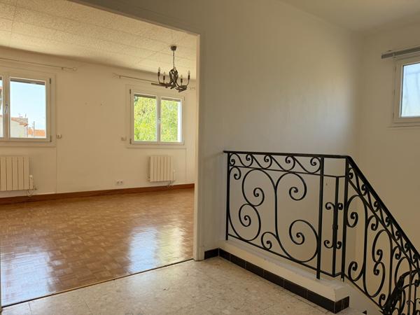 CARCASSONNE quartier Domairon - Maison type 7 jardin et garage - 140m² surface habitable