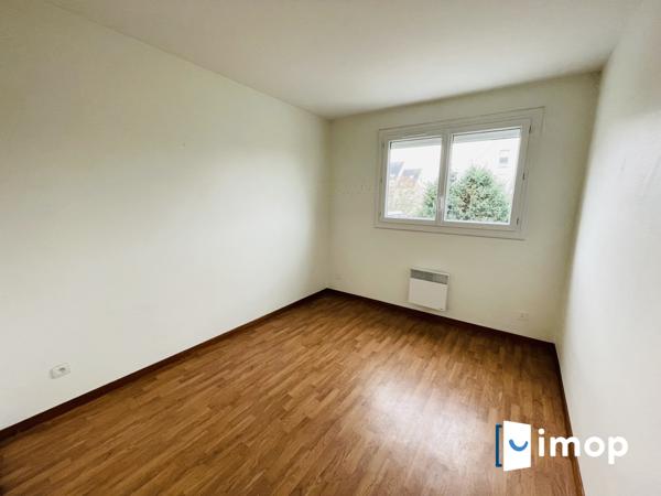 Maison avec extérieur