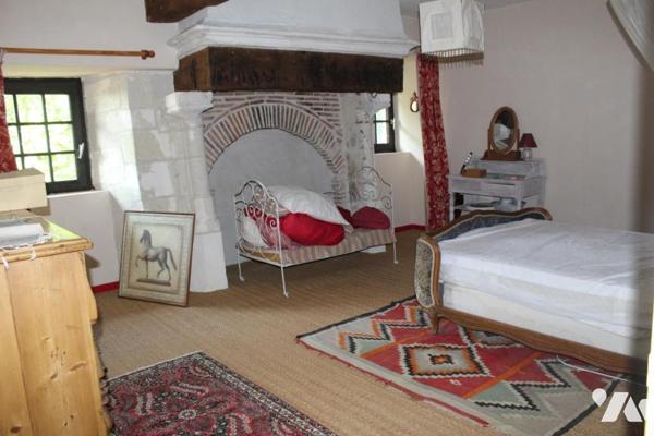 COUERON - PROPRIETE EN PIERRES AVEC DEPENDANCES SUR 1.6 ha