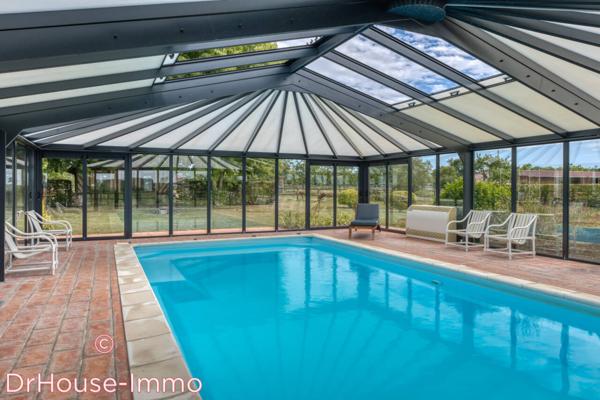 Maison à vendre 6 pièces de 260 m²