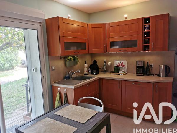 Maison à vendre 9 pièces 223 m² Saint-Cyr-sur-Mer