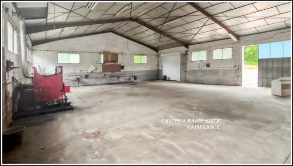 Maison 159M² Habitables - 8 pièces -à 5 Minutes du centre GARAGES - GRANDS HANGARS - AUCH (32)