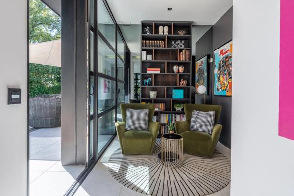 Maison d'architecte 315 m² - piscine et parc de 6647 m² - centre ville
