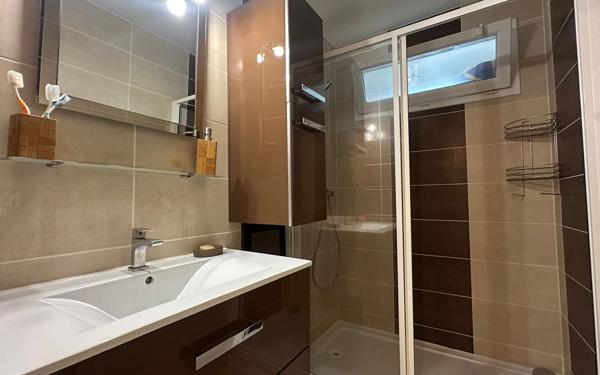 Appartement à vendre    3 pièces • 63 m2 Corbeil-Essonnes
