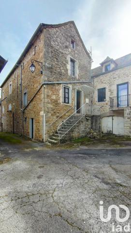 Maison de village 3 pièces de 76 m² à Montrozier (12630)