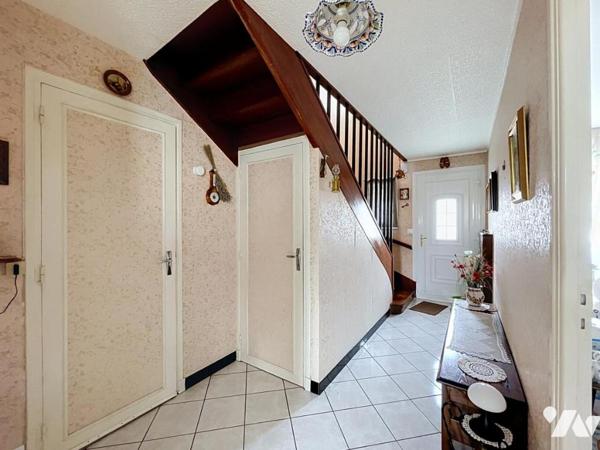 Maison à deux pas du bourg de QUEVEN