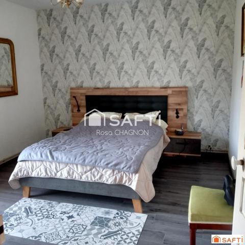 Belle maison, bien rénovée avec une histoire qui va vous plaire .