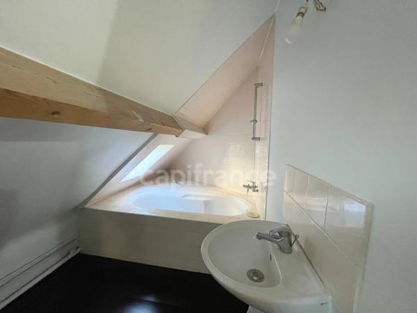Appartement à vendre 2 pièces PARIS 20EME ARRONDISSEMENT (75)