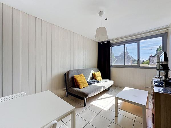 Appartement T1 meublé 20.27m² - Tours Coty - Tram