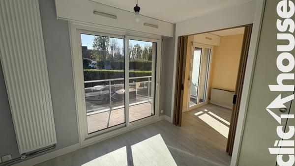 A LOUER COURSEULLES SUR MER - F1 BIS