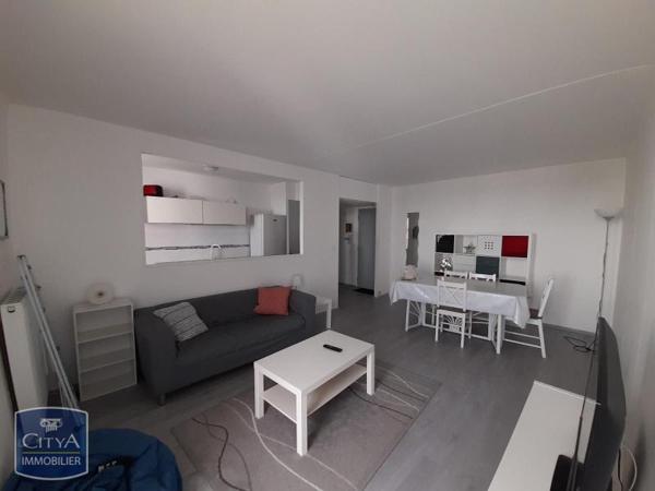 Appartement à louer 3 pièces 59.9m² Gradignan (33170)